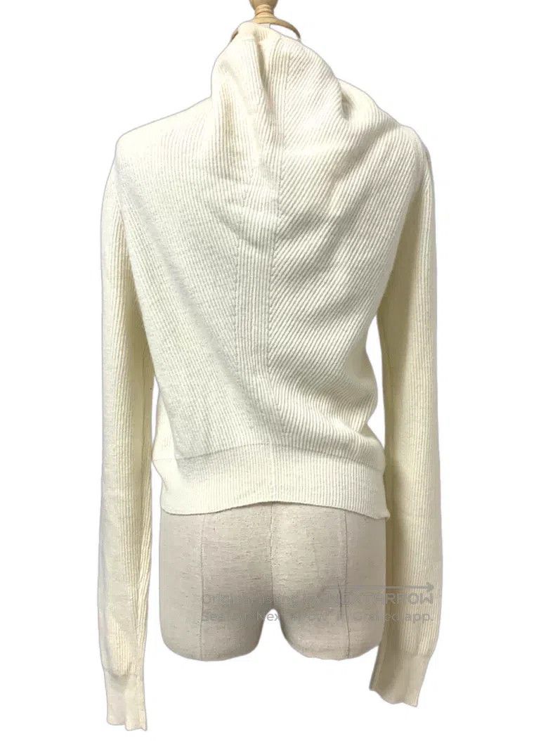 Jil Sander Jil Sander size 34 White Wool Knit Top Size M / US 6-8 / IT 42-44 - 2 Thumbnail