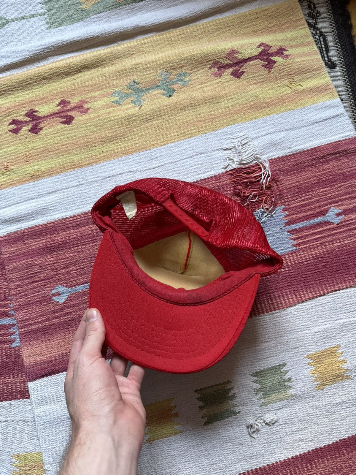 Vintage Vintage 80’s Canada Team Classic Red Trucker Hat Size ONE SIZE - 4 Thumbnail