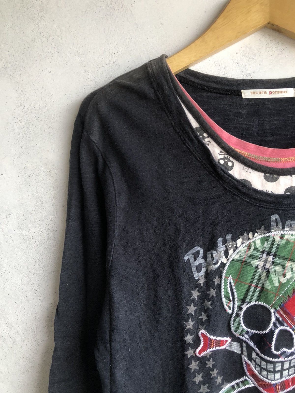Beauty Beast Japan Poem Skull Double Layer Rock Punk Style Size US M / EU 48-50 / 2 - 4 Thumbnail
