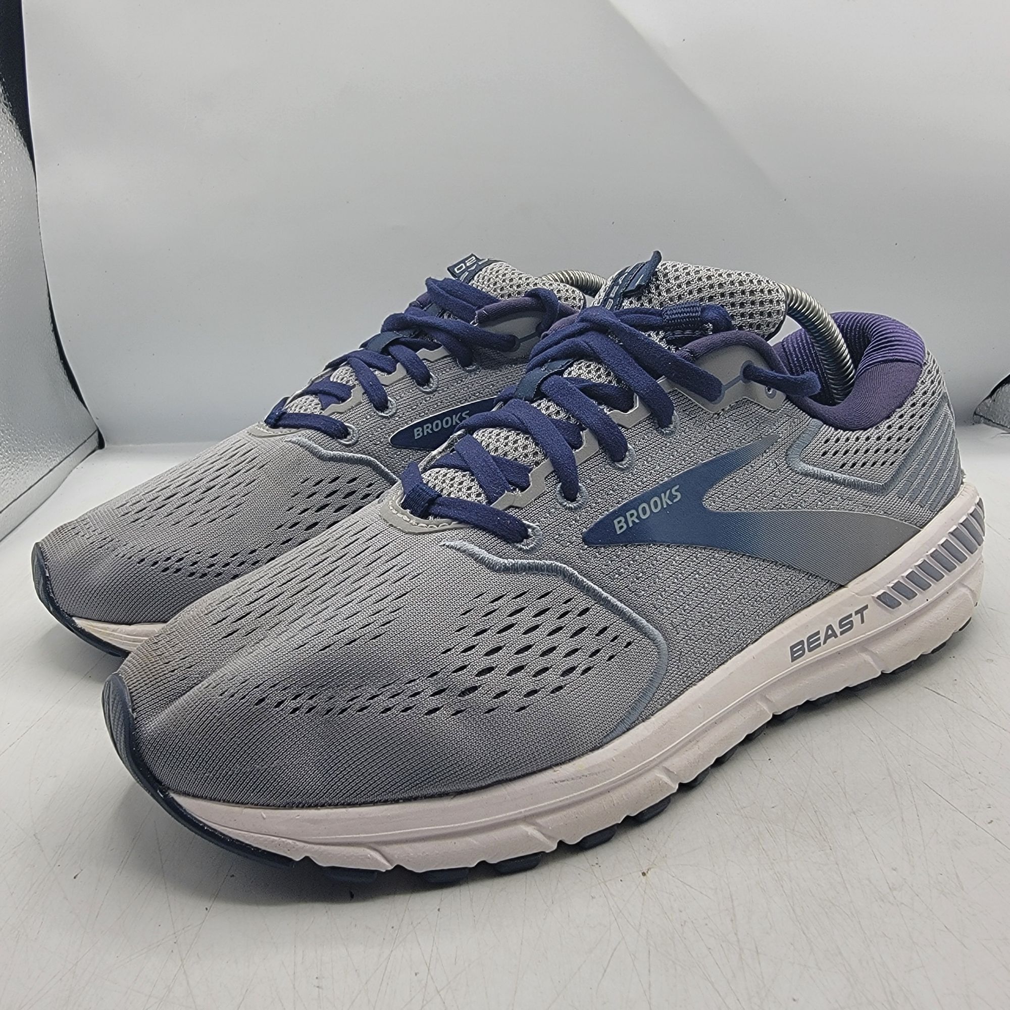 Brooks Brooks Beast 20 Mens 9.5 Gray Sneaker Shoes Casual Walking W Size US 9.5 / EU 42-43 - 4 Thumbnail