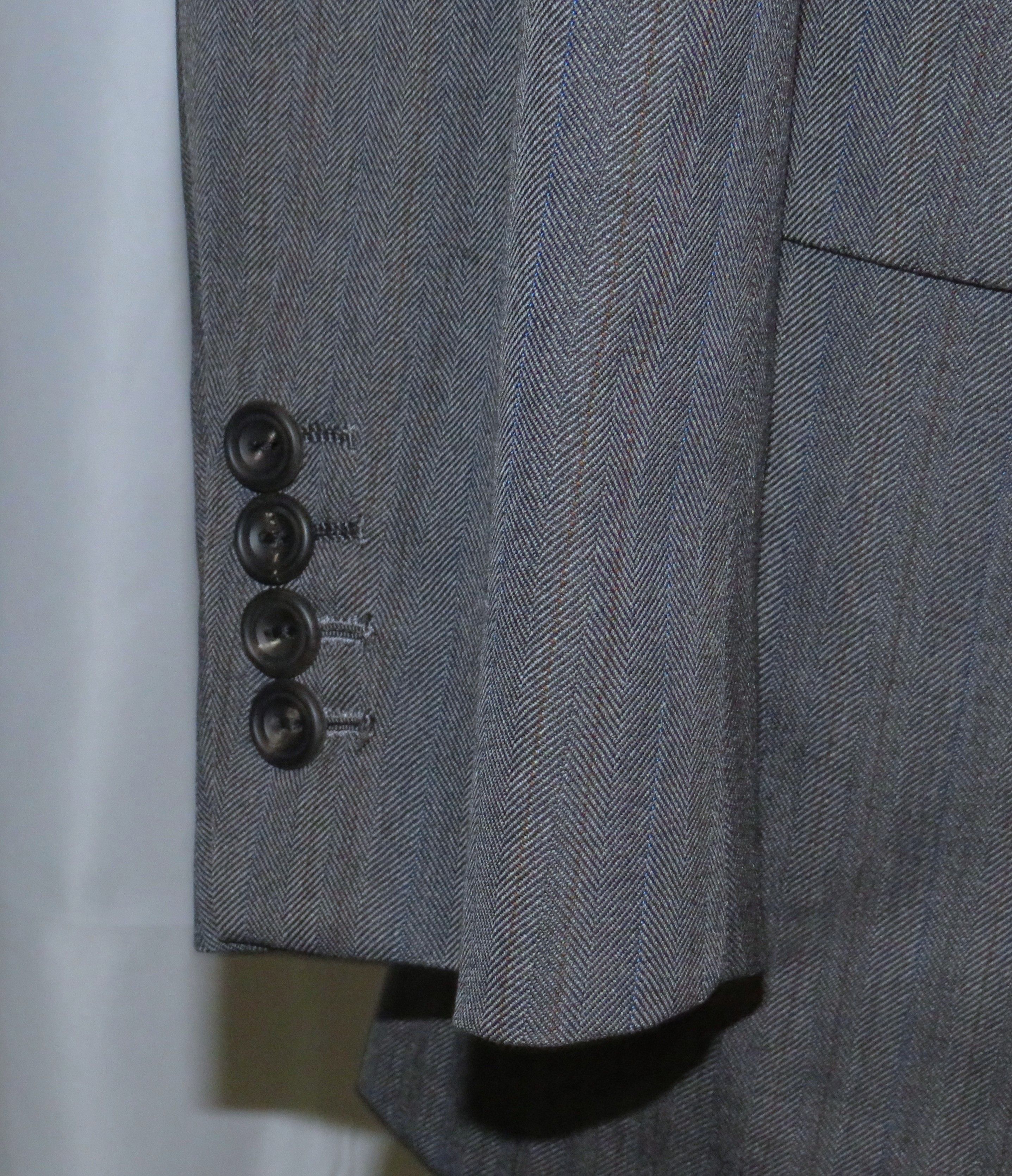 Henry Poole Savile Row Bespoke Gray Herringbone Two Button Blazer 44R Size 44R - 8 Thumbnail