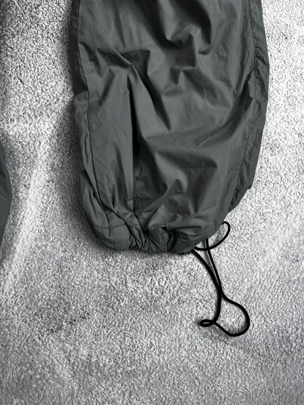 Other Topvalu cargo sport pants Size US 34 / EU 50 - 2 Thumbnail