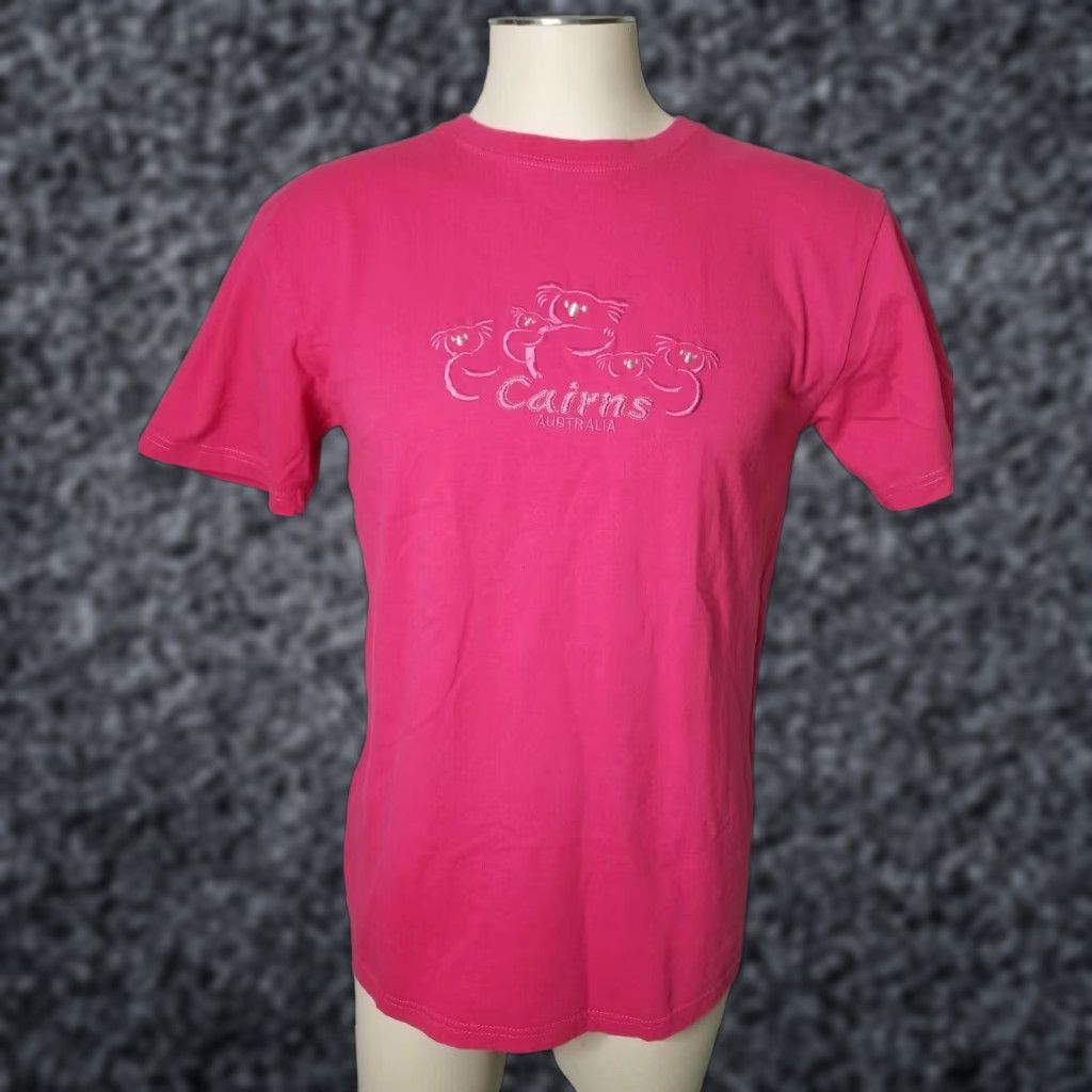 Vintage VINTAGE Australiana Design Pink Embroidered T-Shirt Women's M Travel Koala Souvenir Size M / US 6-8 / IT 42-44 - 1 Thumbnail
