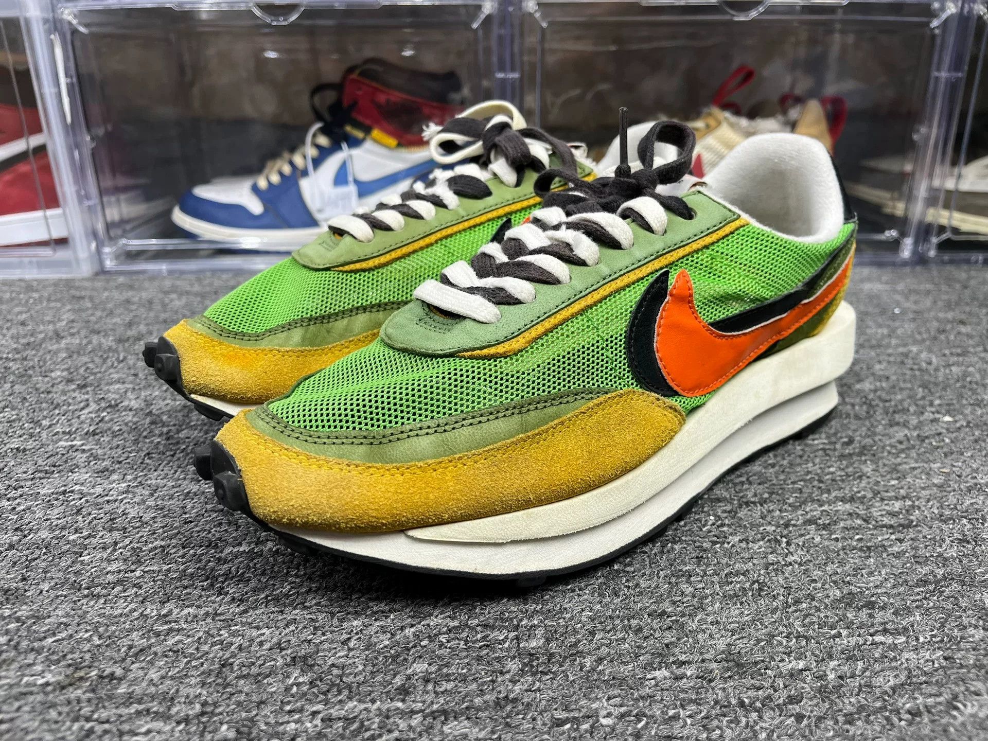 Sacai Sacai Yellow Lowtop Sneakers 10 Men Size US 10 / EU 43 - 1 Thumbnail