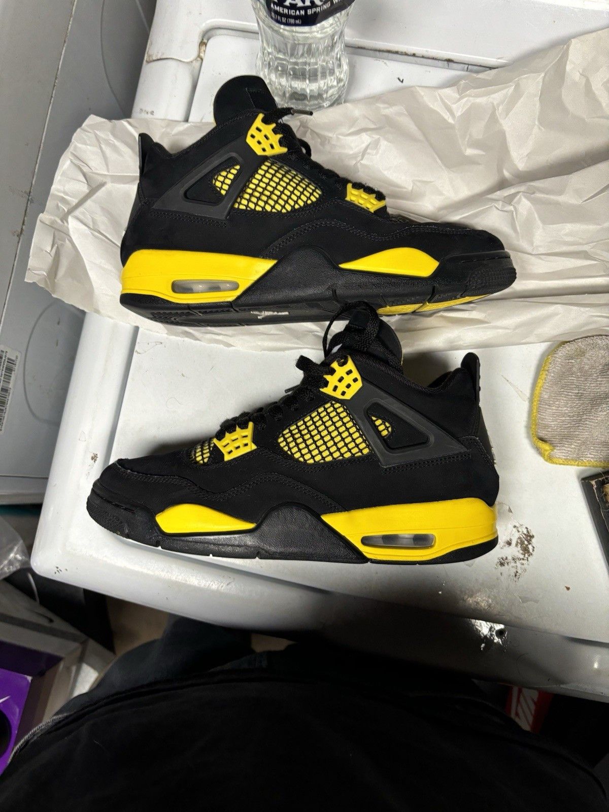Jordan Brand Air Jordan 4 Retro Thunder Size US 8 / EU 41 - 1 Thumbnail