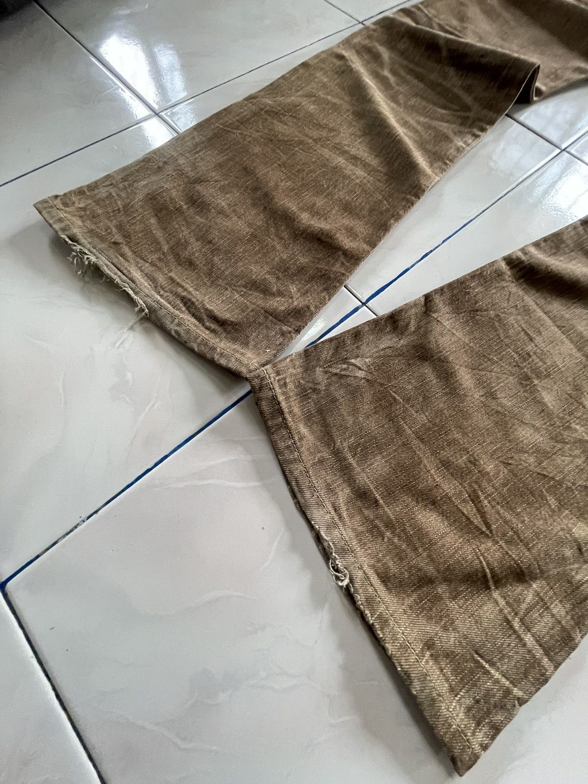 Edwin × Le Grande Bleu (L.G.B.) × Vintage Vintage Edwin 503 Flare Brown Faded Whiskers Man Jeans Size US 31 - 15 Thumbnail