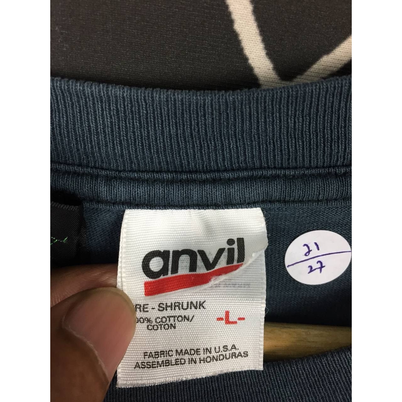 Anvil × Vintage Vtg 00s How Natural? Japanese Brand Big Logo Tee Size US L / EU 52-54 / 3 - 13 Thumbnail