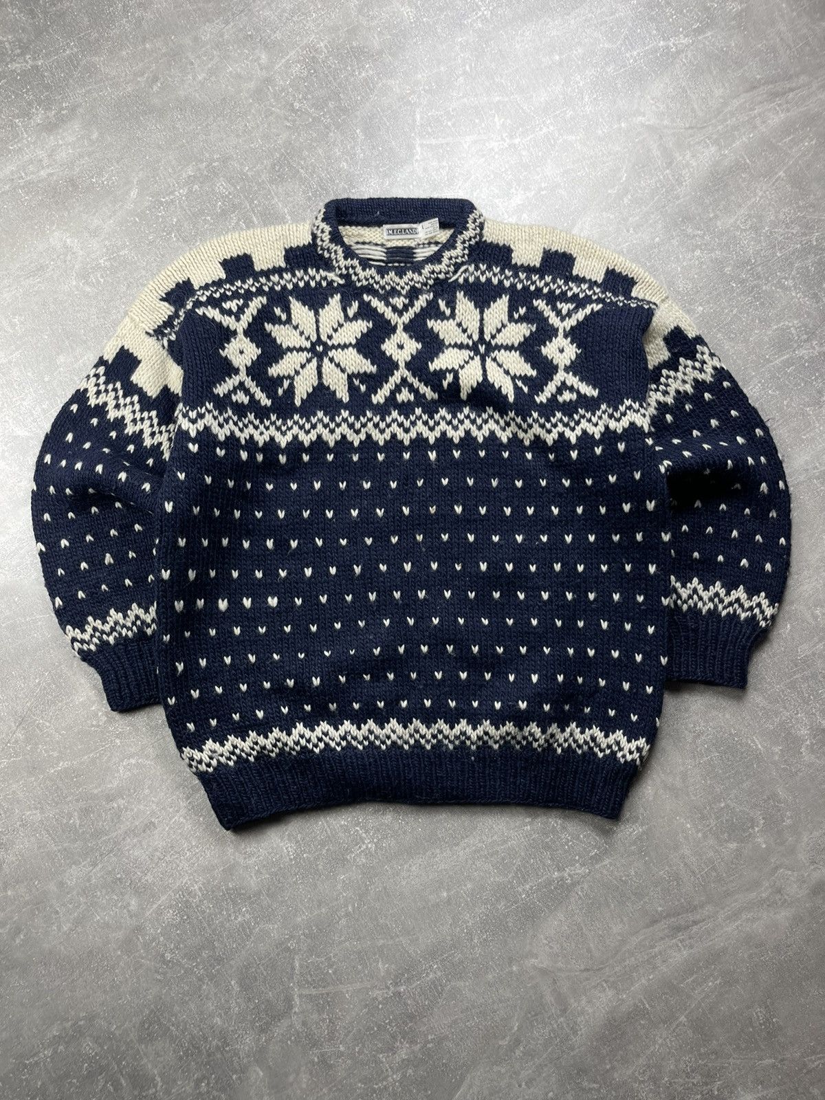 Vintage Vintage MECLAND Hand Knitted Wool Fair Isle Sweater Size US L / EU 52-54 / 3 - 2 Thumbnail
