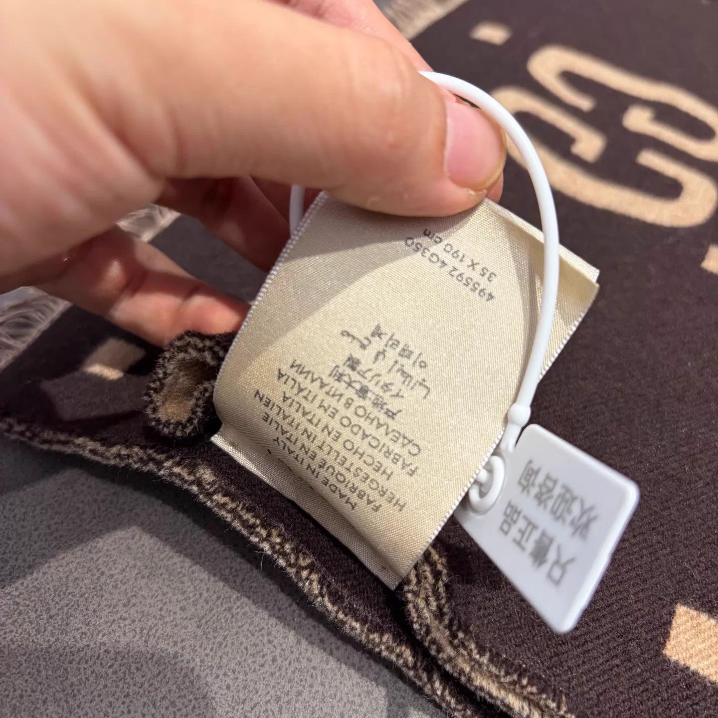 Gucci Gucci Double G Cashmere Scarf New Beige & Caramel Size ONE SIZE - 5 Thumbnail