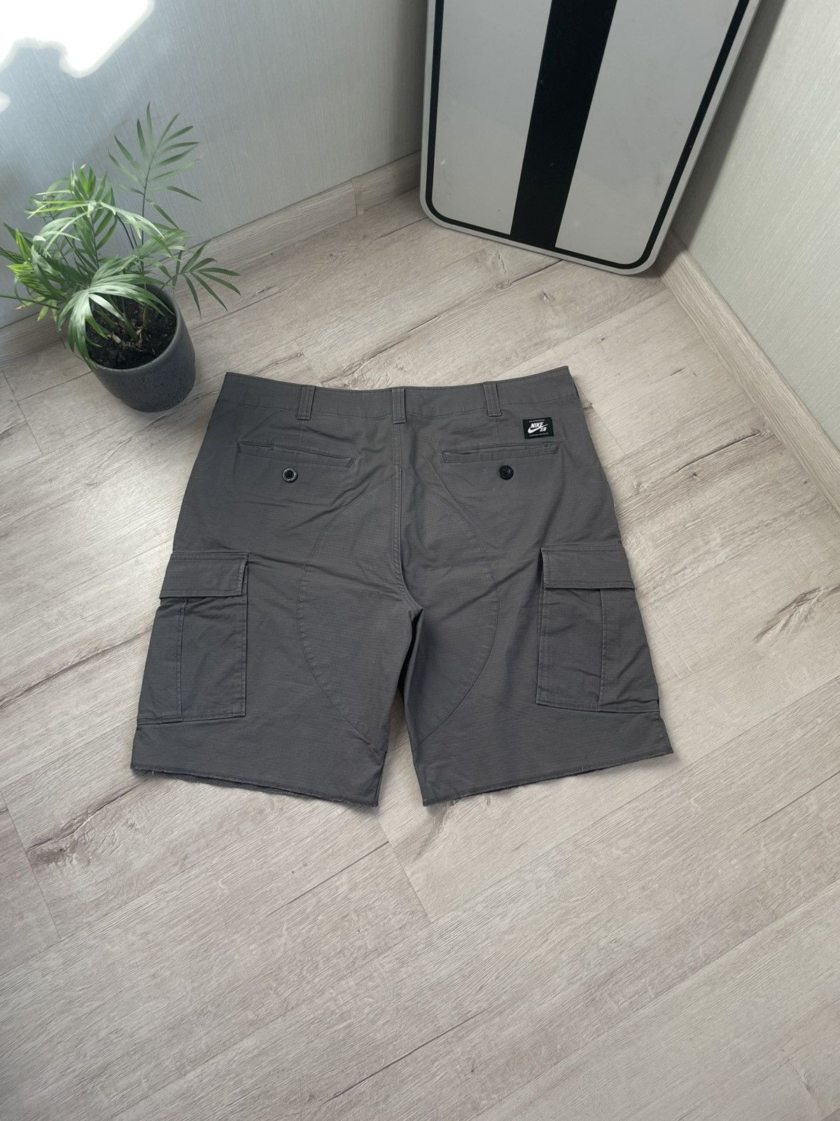Nike Nike Sb Ripstop Cargo Shorts Skateboard Size US 36 / EU 52 - 3 Thumbnail