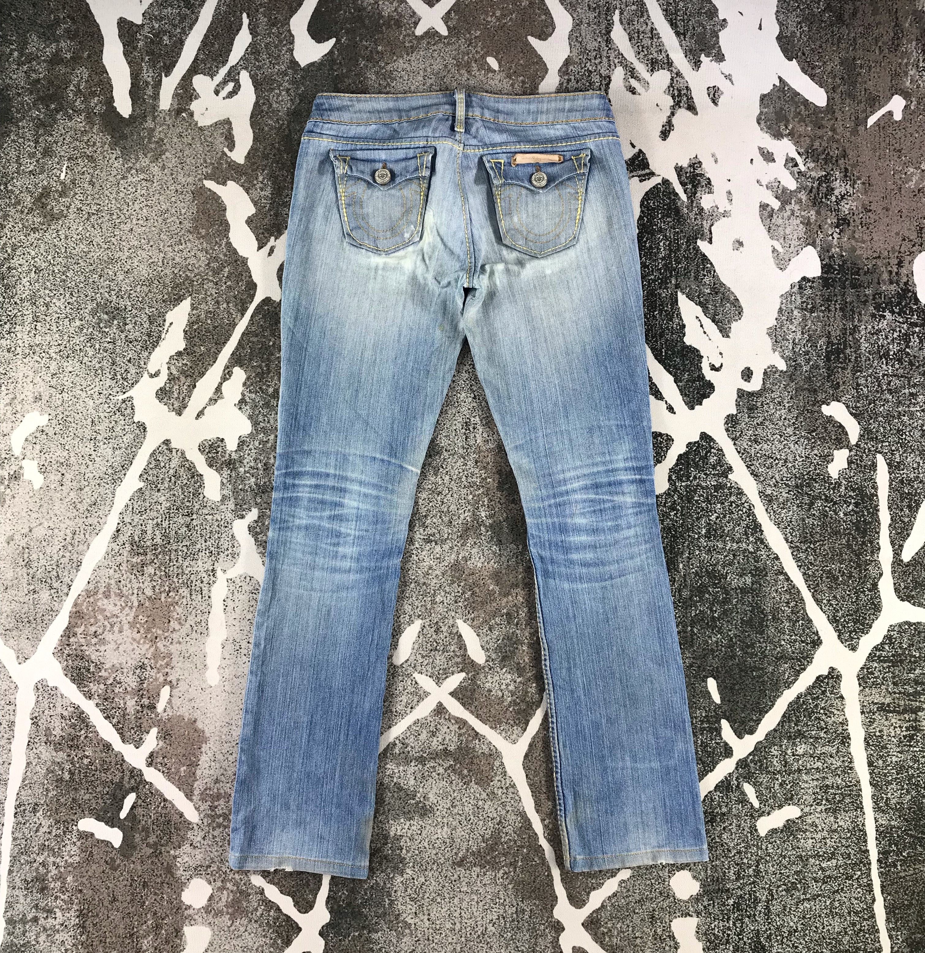 True Religion True Religion Jeans Medium Wash Denim KJ1276 Size 26" / US 2 / IT 38 - 2 Thumbnail