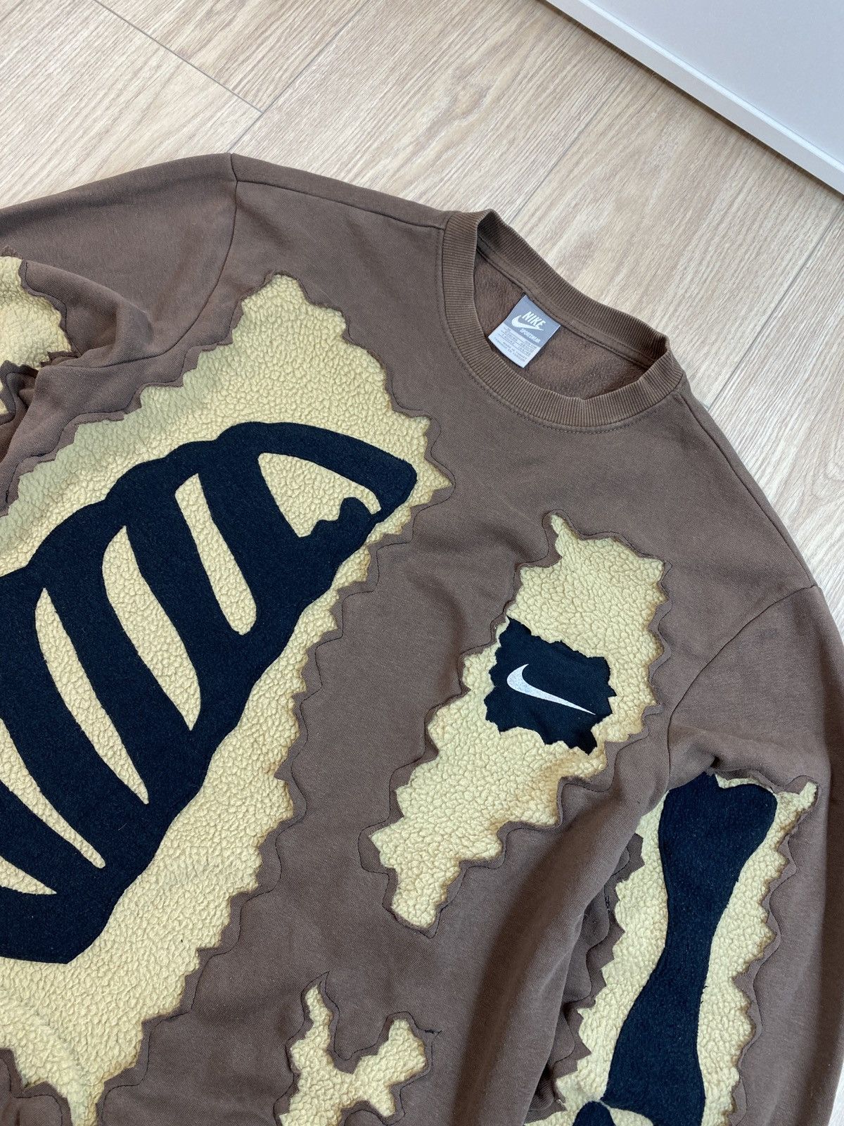 Japanese Brand × Nike × Vintage Nike Custom Skeleton Hoodie Skull Bones Vintage Y2K Brown 90 Size US M / EU 48-50 / 2 - 6 Thumbnail