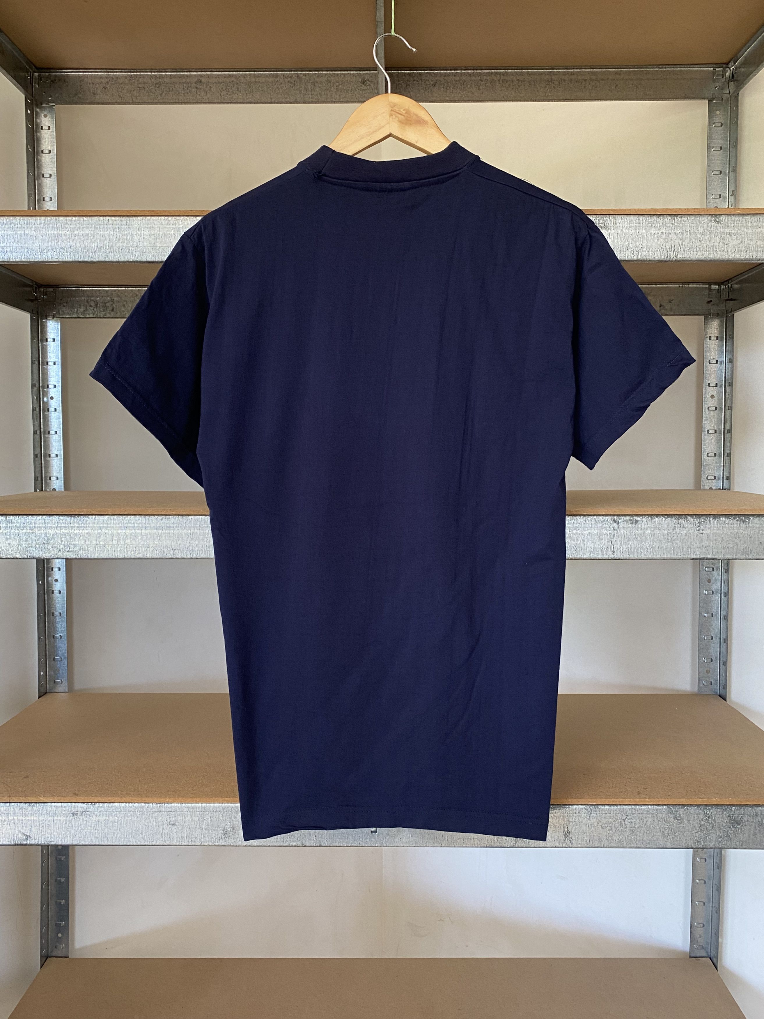 Vintage Vintage 1996 Star Trek Movie Series Navy Blue T-shirt Size US M / EU 48-50 / 2 - 2 Thumbnail