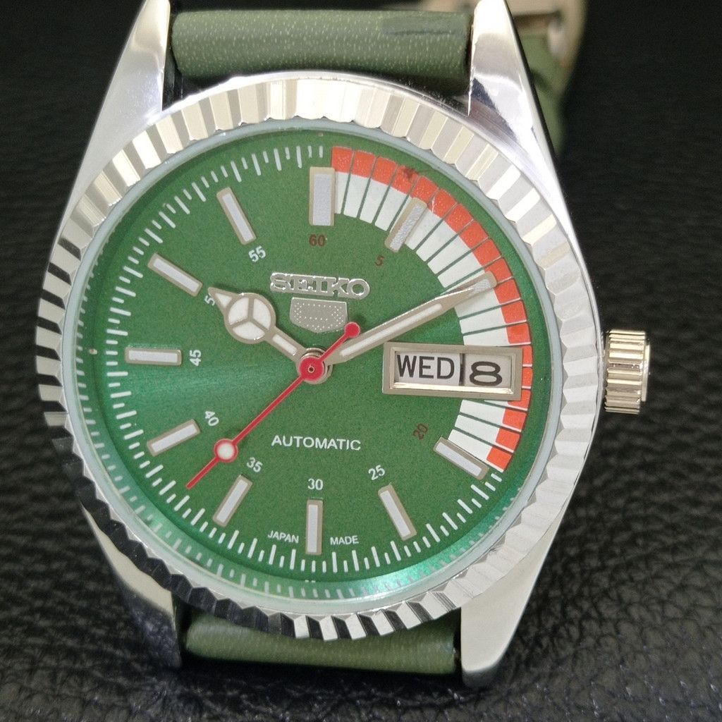 Seiko REFURBISHED VINTAGE SEIKO 5 AUTO JAPAN MENS WATCH a440705 Size 38 - 3 Thumbnail