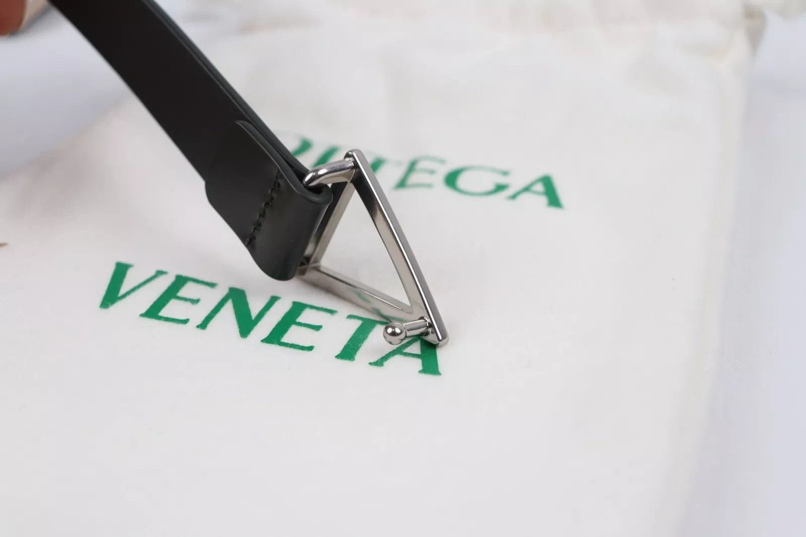 Bottega Veneta o1rshd1 Size: 105cm / Calf/Light Belt in Camping/Silver Size 40 - 3 Thumbnail