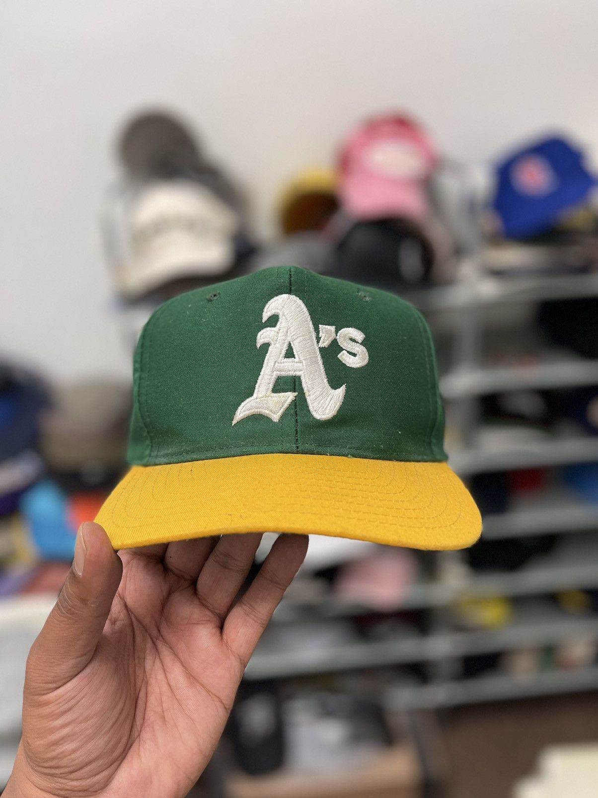 MLB 🔥NEED SOLD ASAP🔥vintage Oakland athletic snapback hat Size ONE SIZE - 1 Thumbnail