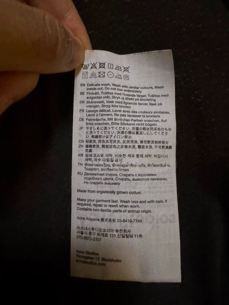 Acne Studios Acne Studios Long-sleeved T-shirt with distressed decals Size XS / US 0-2 / IT 36-38 - 5 Thumbnail
