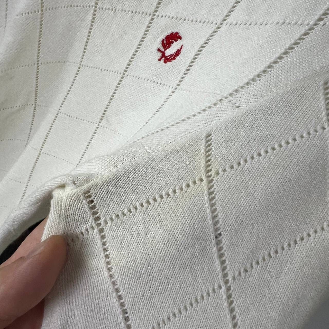 Fred Perry Fred Perry Sweater Vneck Mini Logo Y2K Size XL / US 12-14 / IT 48-50 - 9 Thumbnail