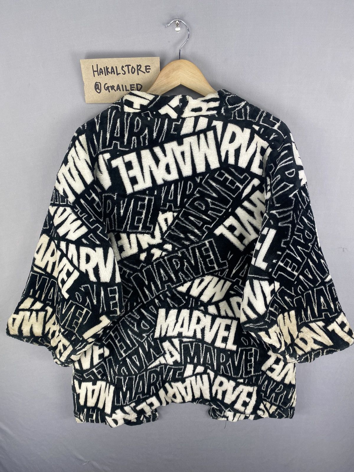 Japanese Brand Y2k Marvel Fullprint Fleece Kimono Jacket Size US L / EU 52-54 / 3 - 4 Thumbnail