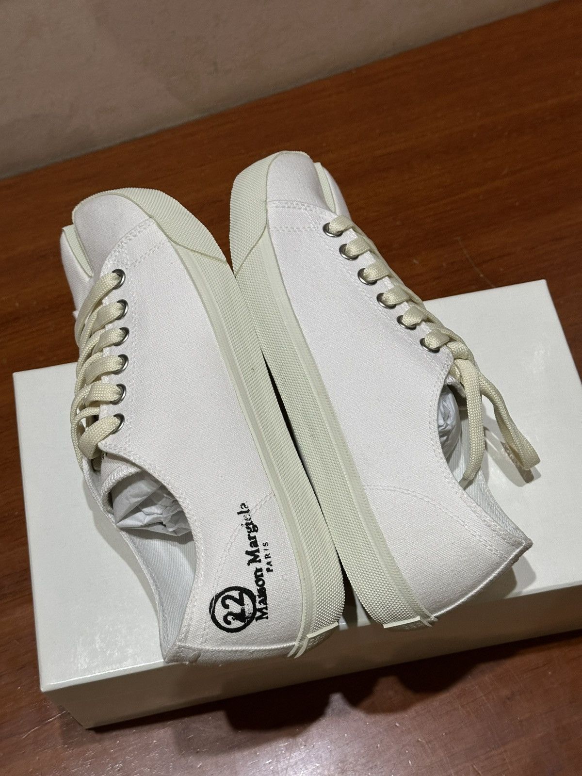 Maison Margiela Maison Margiela Tabi Sneakers Size US 7 / EU 40 - 7 Thumbnail