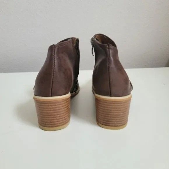 Other Used WOMAN'S ANKLE BOOTIES Size US 7 / IT 37 - 2 Thumbnail