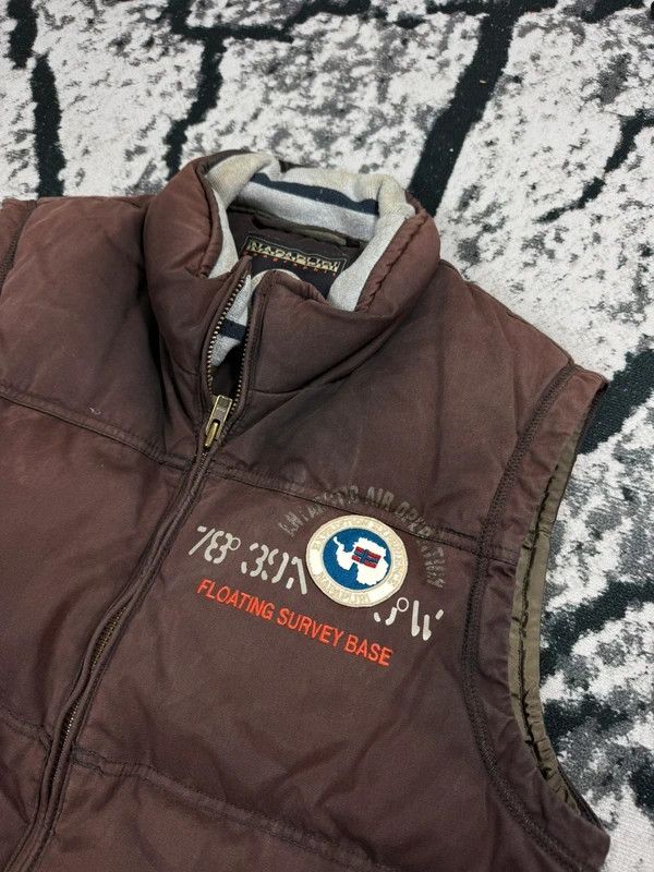 Napapijri Napapijri vintage brown down vest L Size US L / EU 52-54 / 3 - 4 Thumbnail