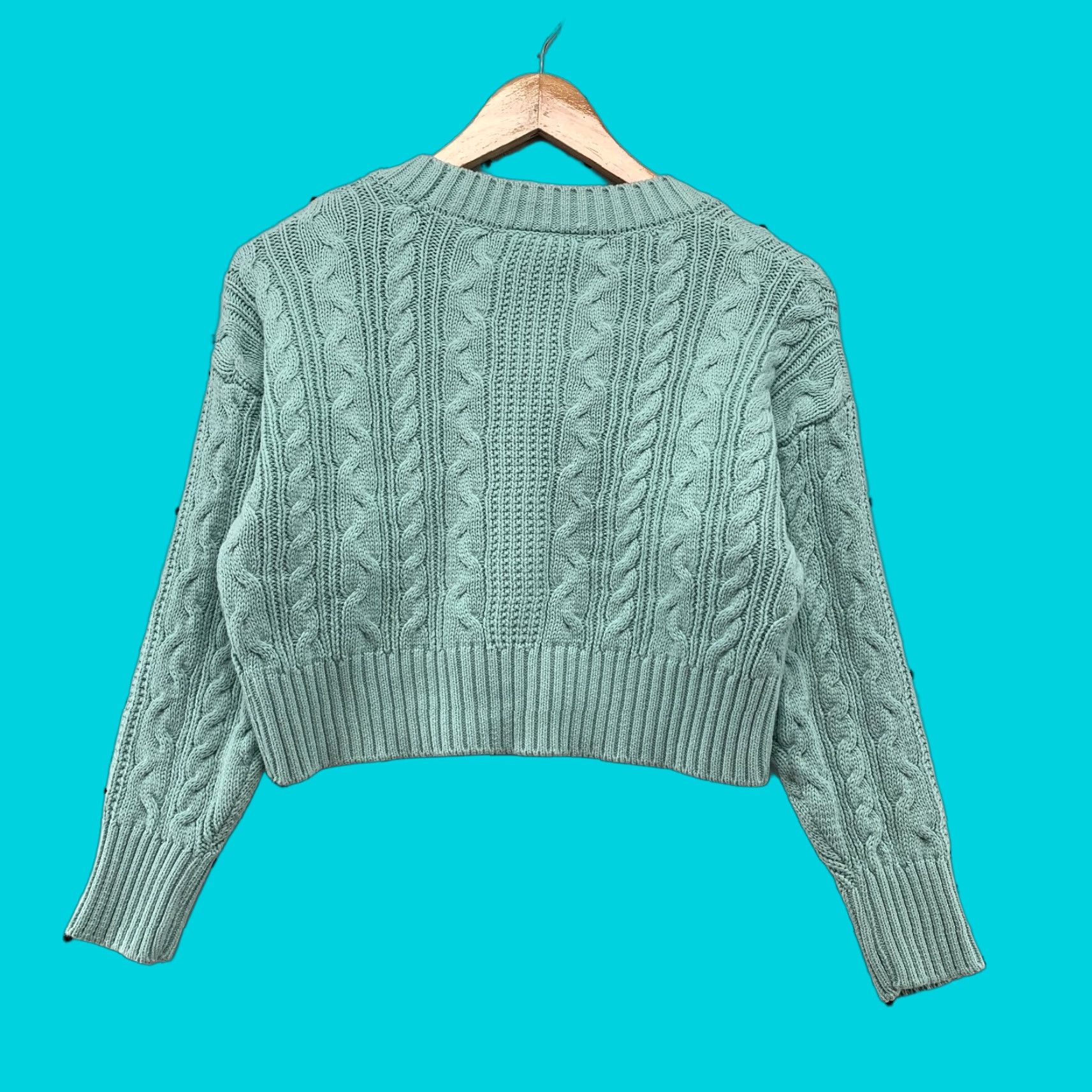 Forever 21 FOREVER 21 Cardigan Sweater Womens S Green Cable Knit Cropped V-Neck Knit - Pullover, Casual, Fall Winter, Solid Pattern Size S / US 4 / IT 40 - 1 Thumbnail