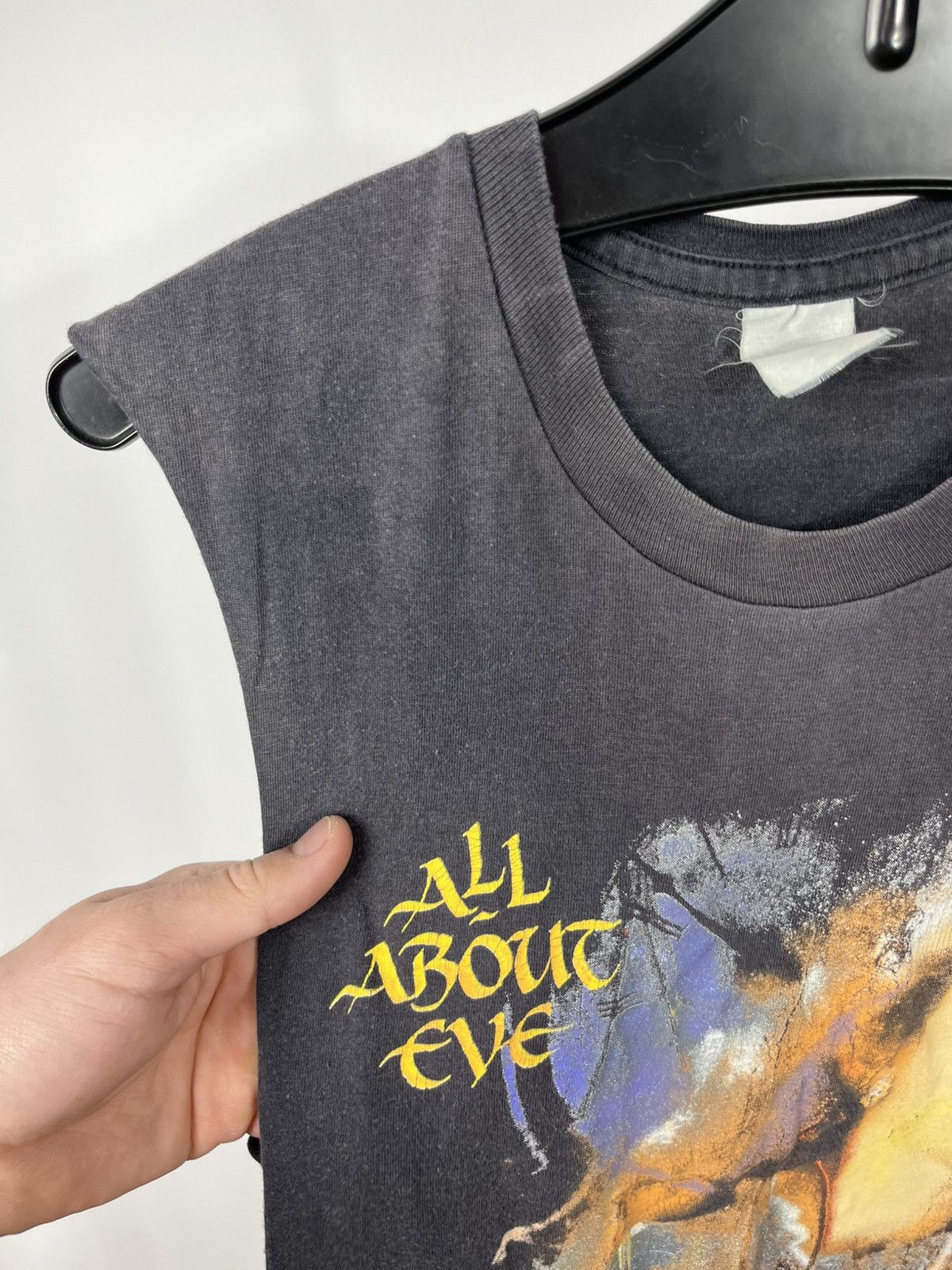 Other Vintage All About Eve 1989 Tour T Shirt Sleeveless Faded Tee Size US S / EU 44-46 / 1 - 4 Thumbnail