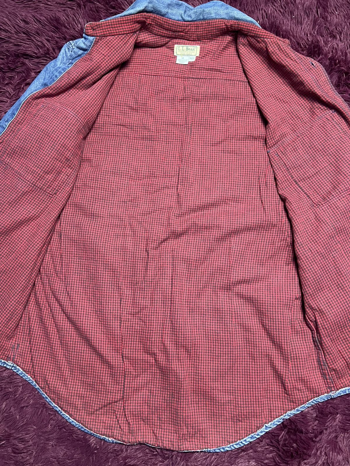 L.L. Bean Vintage L.L. Bean Flannel-Lined Denim Shirt Made in USA (46) Size US M / EU 48-50 / 2 - 5 Thumbnail