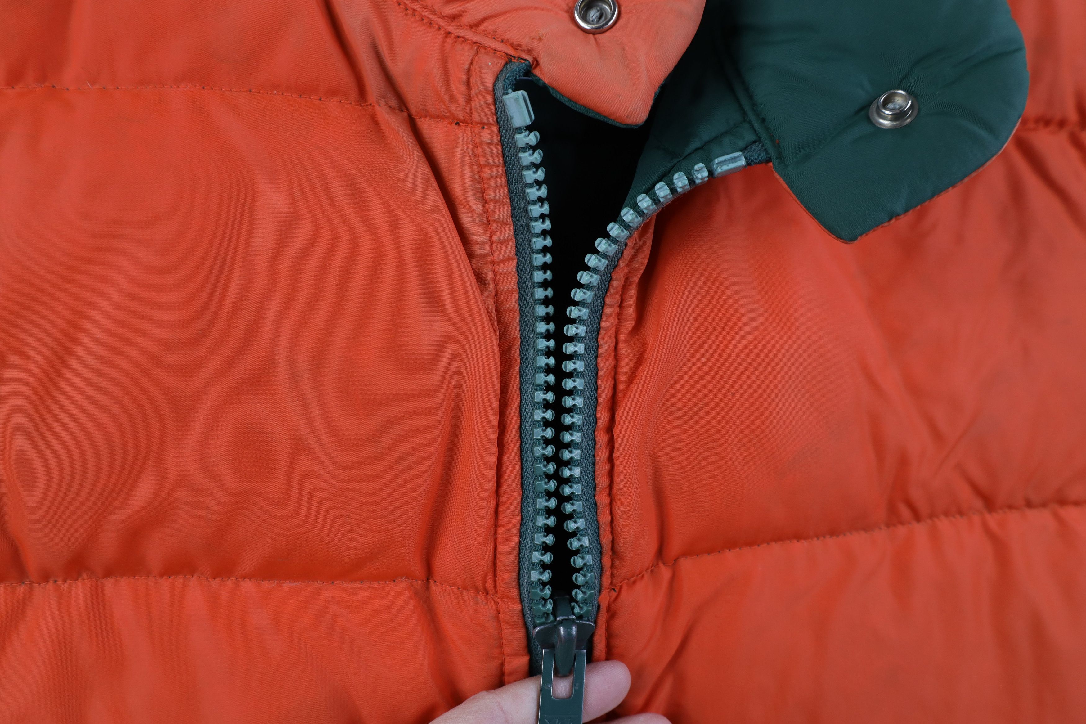 Vintage Vintage 70s Streetwear Reversible Duck Puffer Vest Jacket Size US M / EU 48-50 / 2 - 4 Thumbnail