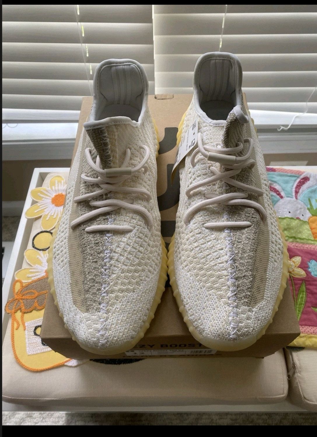 Adidas Adidas Yeezy Boost 350 V2 Natural Size 12 Men Brand New DS Size US 12 / EU 45 - 2 Thumbnail