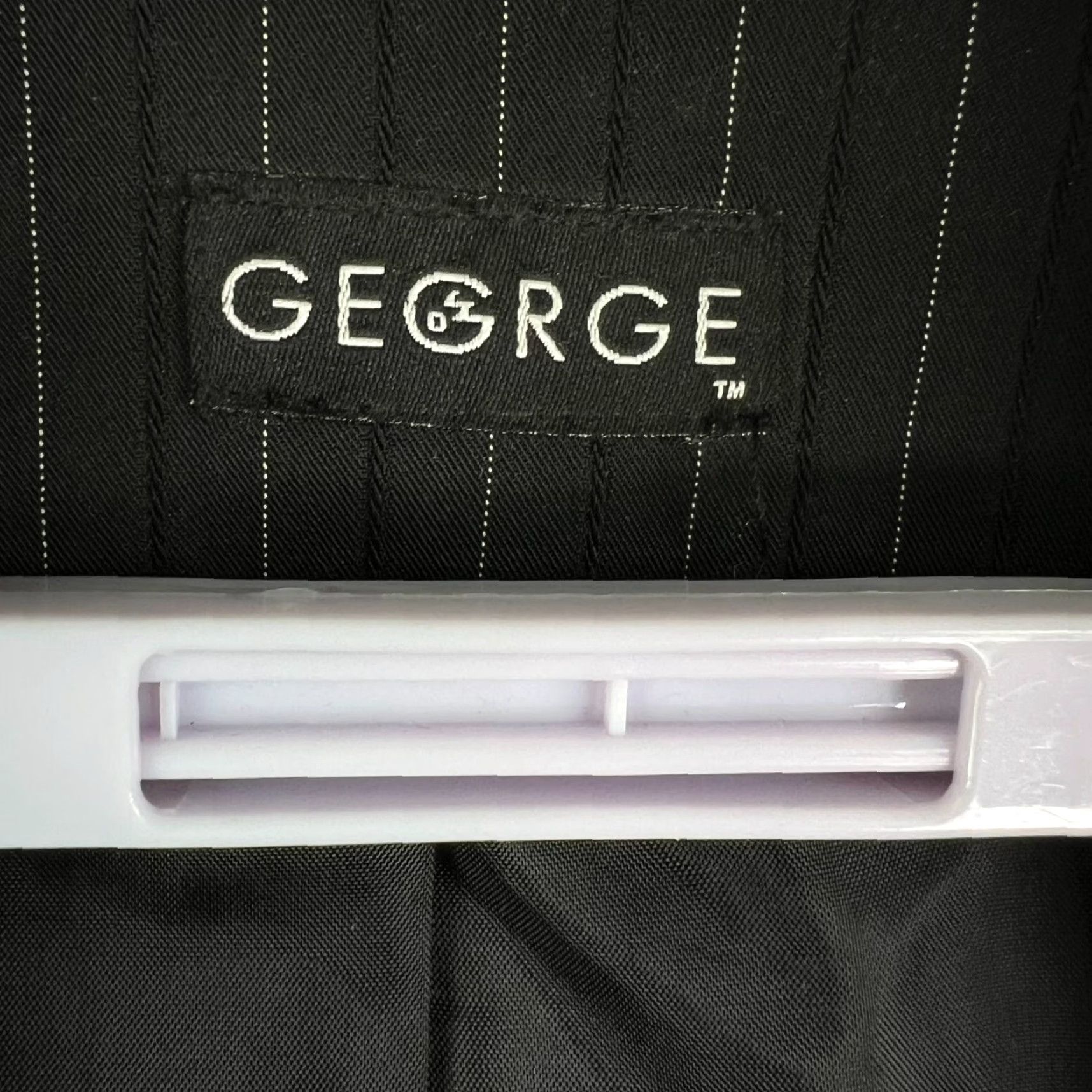 George Goerge Blazer Jacket Womens Size L Black Pinstiped Single Breasted Size L / US 10 / IT 46 - 3 Thumbnail