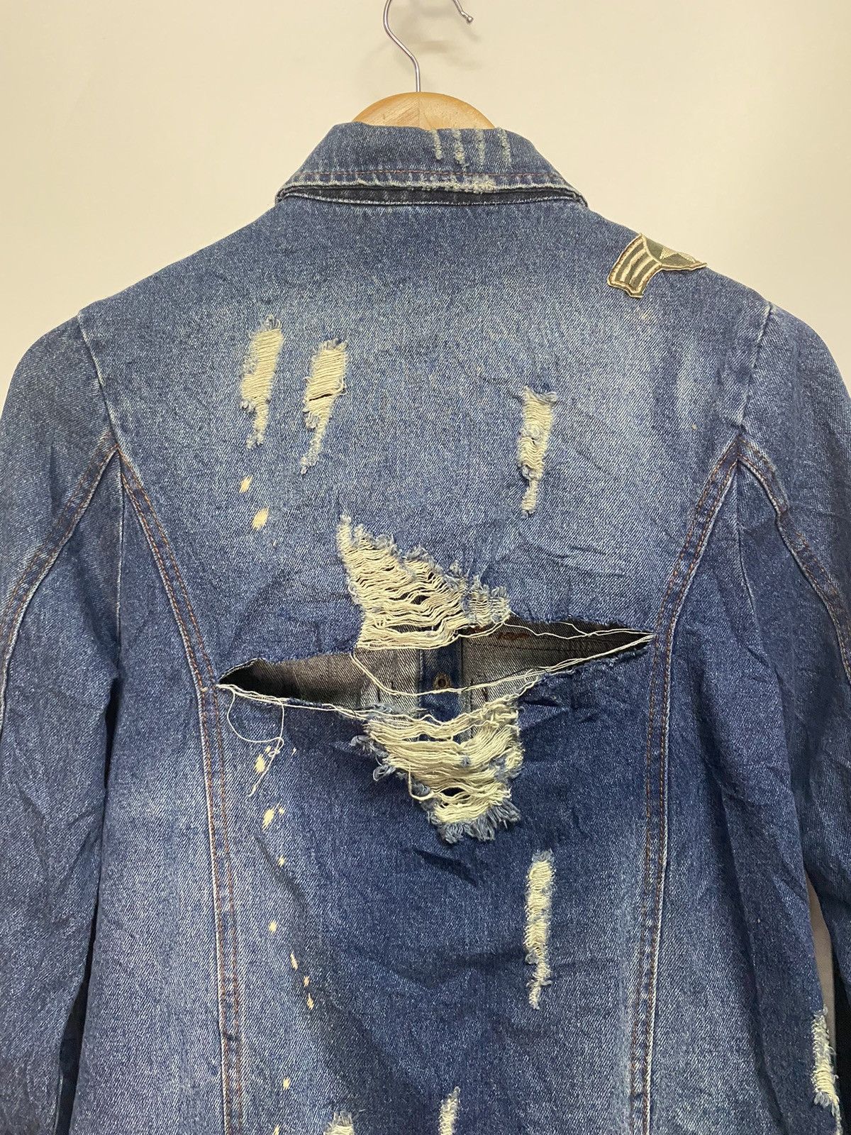 Japanese Brand Japanese Button up Denim Jean Shirt Women Fashion Distressed Size M / US 6-8 / IT 42-44 - 10 Thumbnail