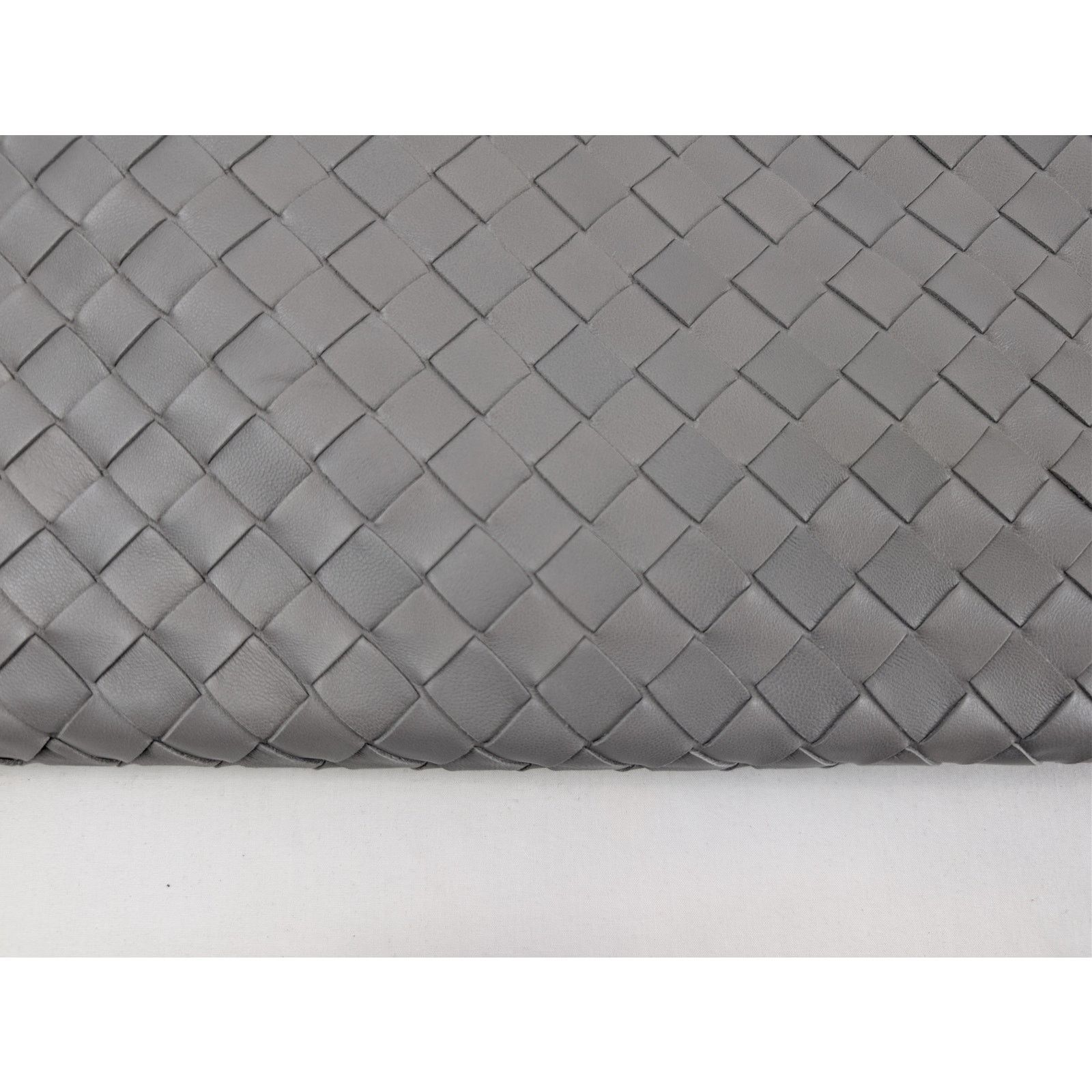 Bottega Veneta o1rshd1 Size: OS / intrecciato leather document case in grey Size ONE SIZE - 6 Thumbnail