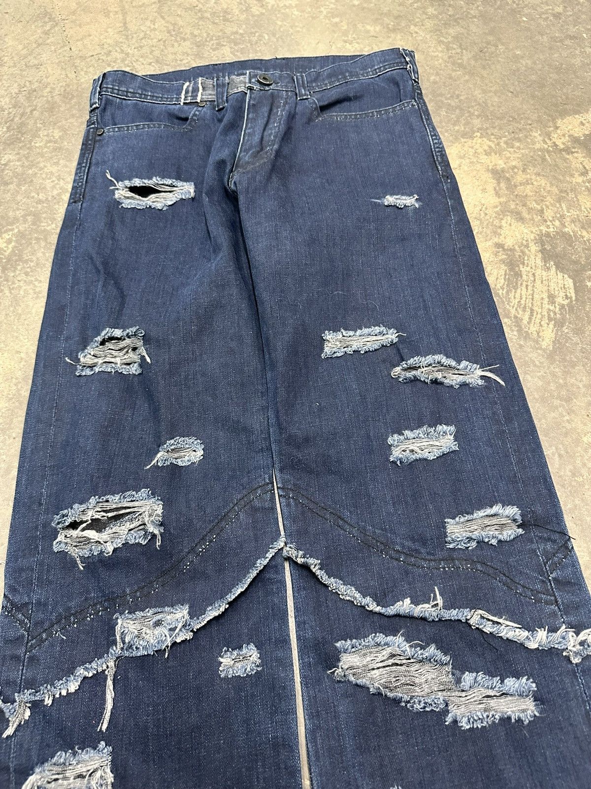 Japanese Brand Y2K Grunge Ant Skull Bootcut Denim Size 2 Size US 29 - 3 Thumbnail