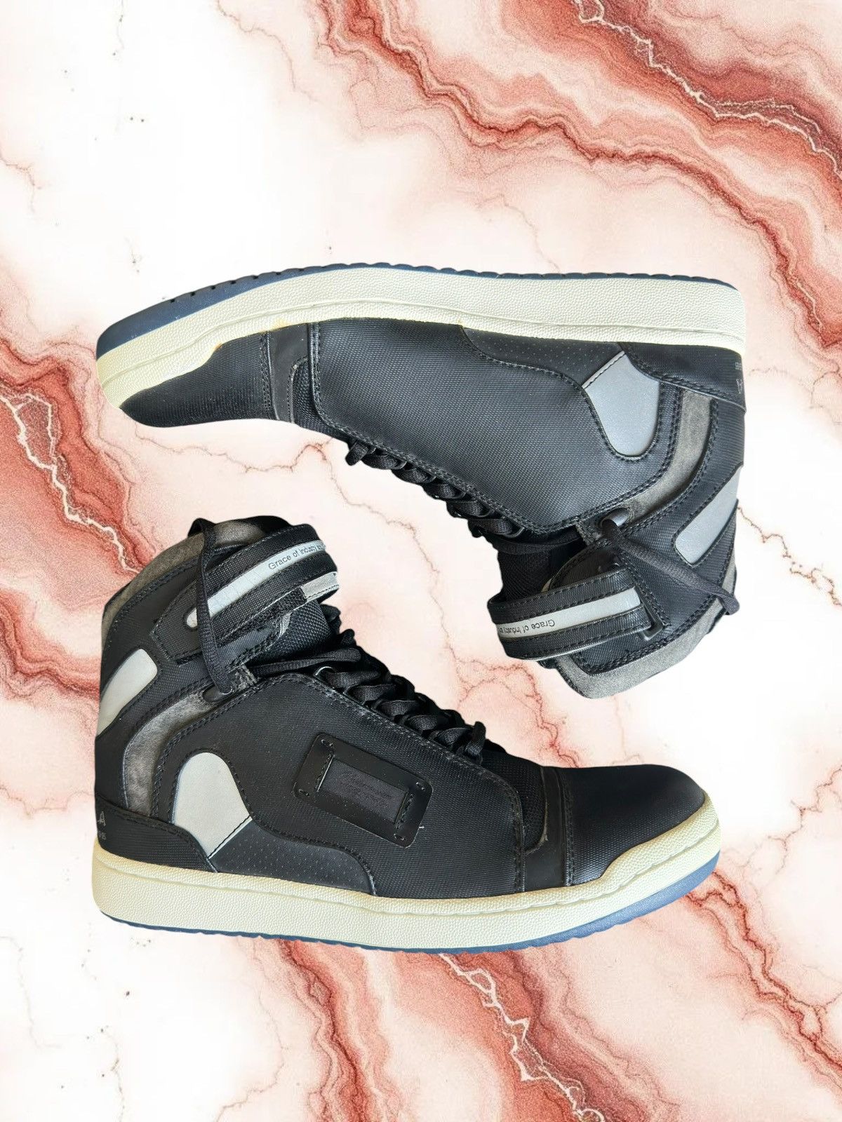 Undercover Undercover Gila Gila High-Top Sneaker AW09 Size US 9 / EU 42 - 2 Thumbnail