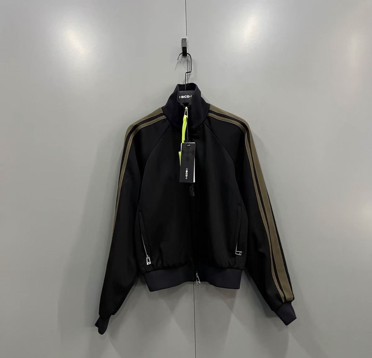 Bottega Veneta Bottega Veneta Side Stripe Zip-Up Jacket J41 Size US XS / EU 42 / 0 - 1 Thumbnail