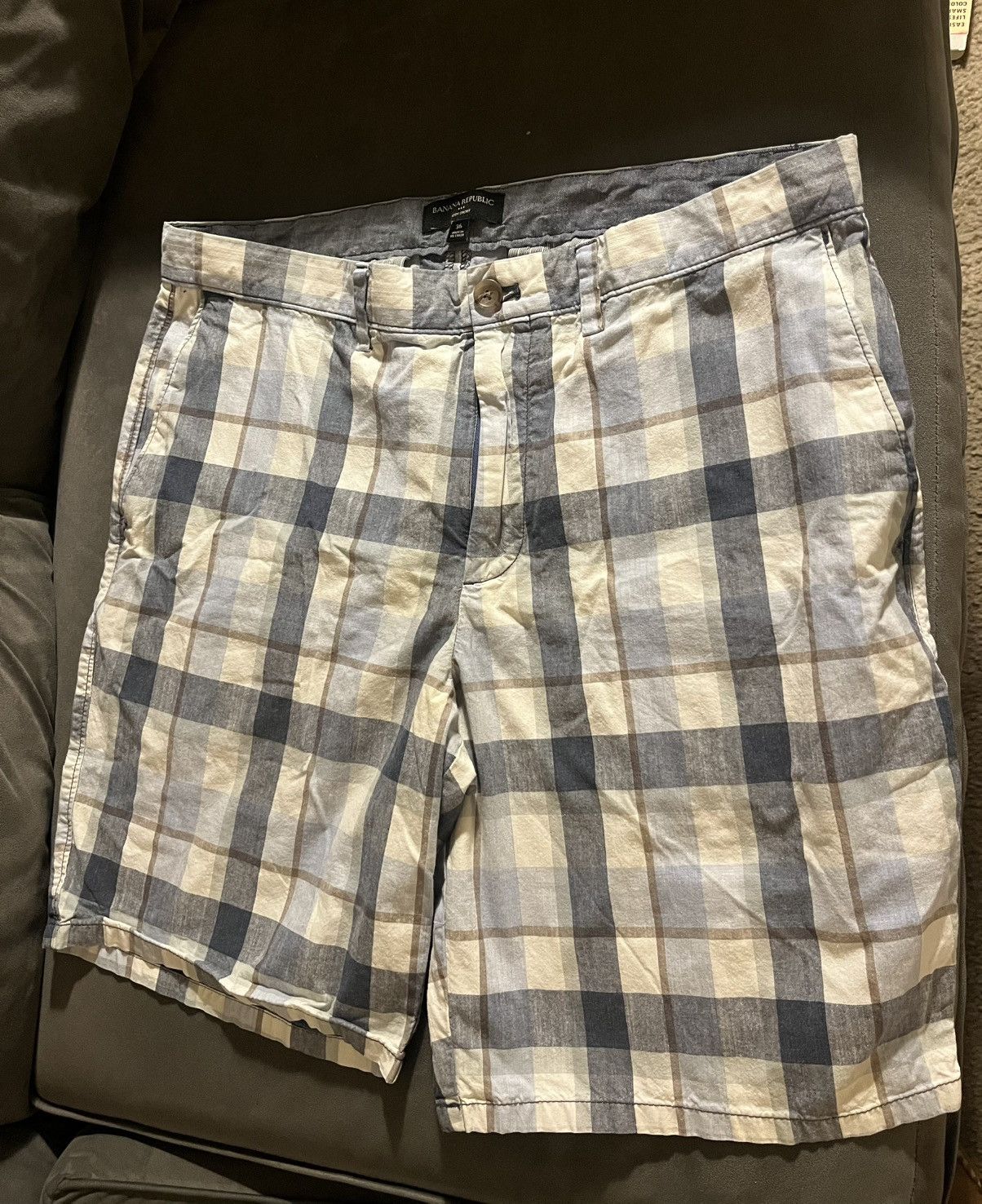 Banana Republic Banana Republic Men's 36 Shorts Size US 36 / EU 52 - 1 Thumbnail
