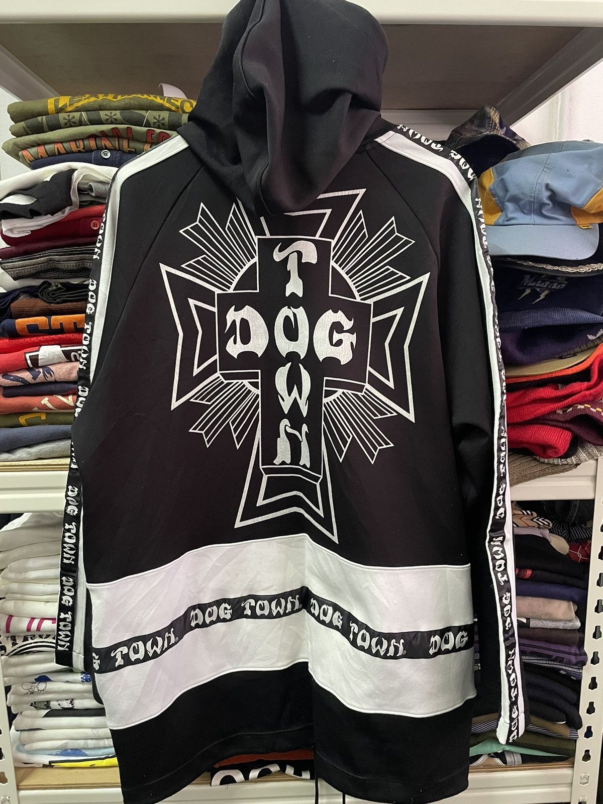 Japanese Brand Vintage Dogtown Hoodie Size US L / EU 52-54 / 3 - 5 Thumbnail