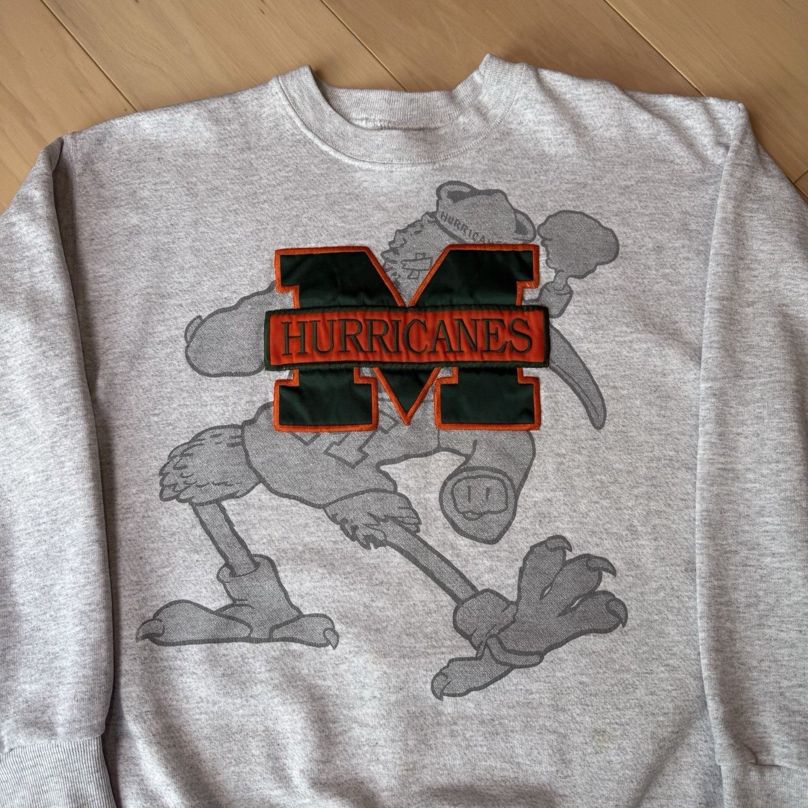 Vintage Vintage Miami Hurricanes Sweatshirt Large Gray 90s Football Size US L / EU 52-54 / 3 - 4 Thumbnail