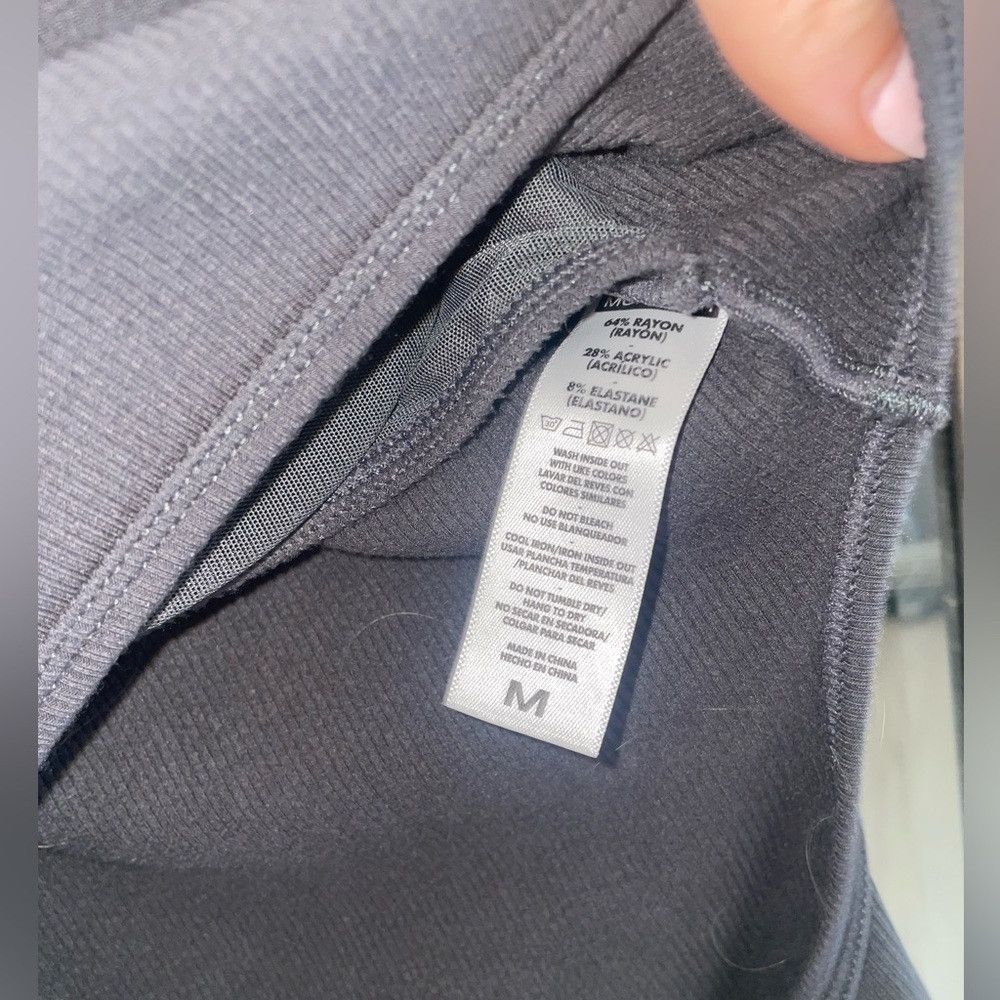 Alphalete Athletics Monarch collection alphalete cutout grey bodysuit Size M / US 6-8 / IT 42-44 - 2 Thumbnail