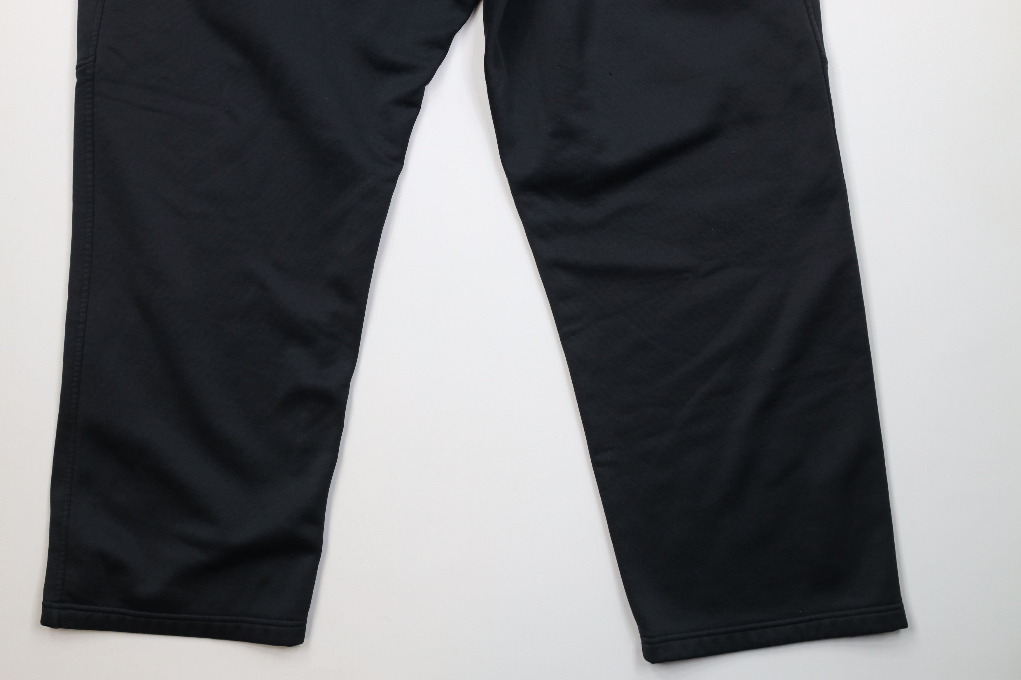 Under Armour Vintage Under Armour Loose Wide Leg Sweatpants Pants Black Size US 40 / EU 56 - 15 Thumbnail