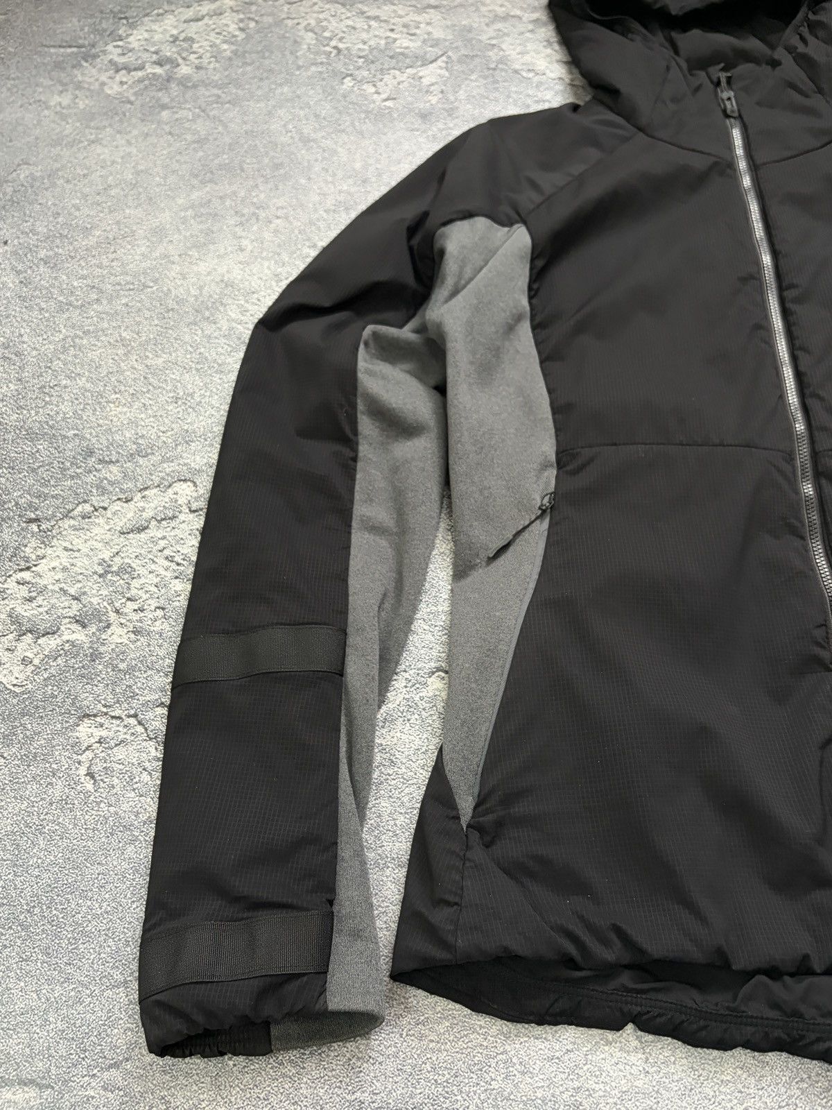The North Face The North Face Ventrix Insulated Hoodie Jacket Black Grey M Size M / US 6-8 / IT 42-44 - 18 Thumbnail