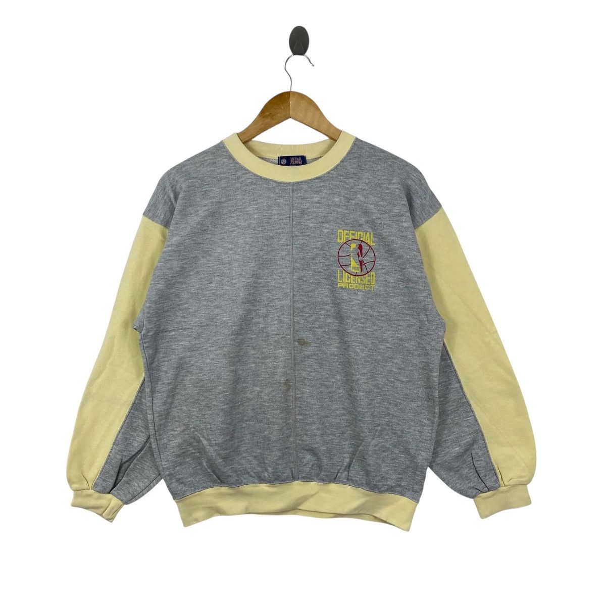 NBA Vtg 90s NBA Capital Industry Tokyo Colorblock Sweatshirt Size US M / EU 48-50 / 2 - 1 Thumbnail