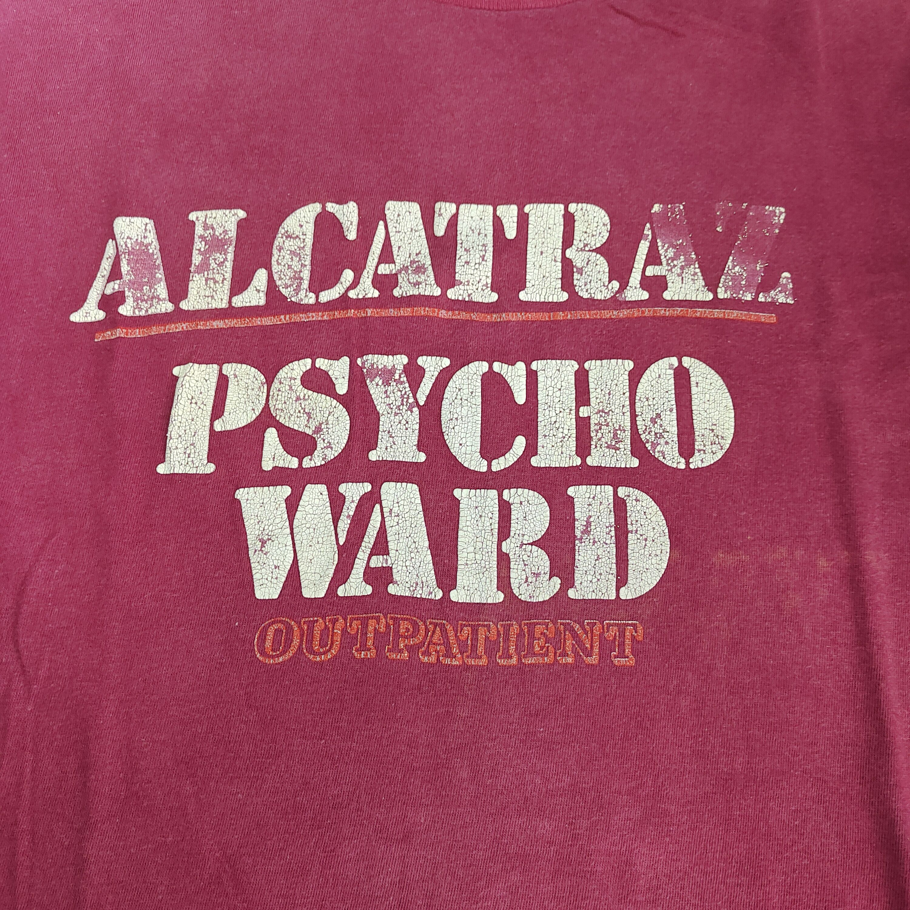 Vintage VINTAGE DISTRESSED ALCATRAZ PSYCHO WARD OUTPATIENT TEES Size US L / EU 52-54 / 3 - 3 Thumbnail