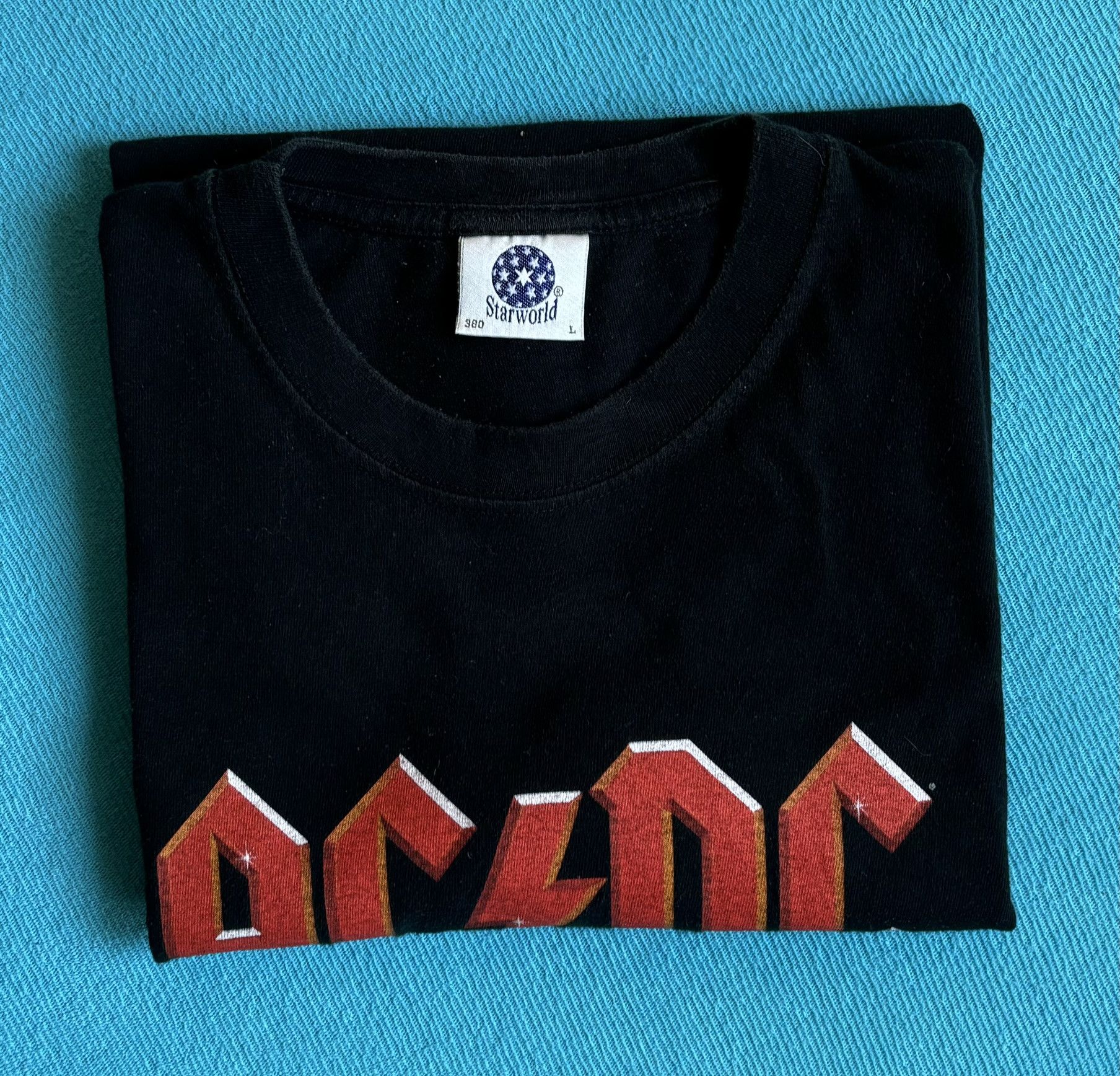 AC/DC AC/DC 2003 T-Shirt size L Size US L / EU 52-54 / 3 - 11 Thumbnail