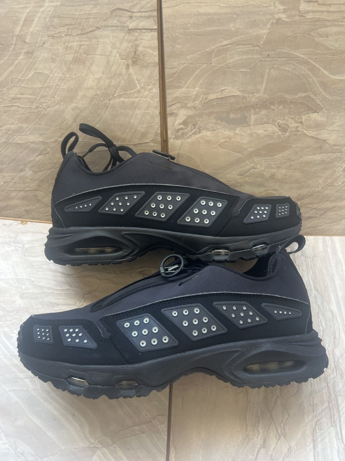 Nike Nike Air Max Sunder Black Silver Sneakers Mesh Size 8 men's Size US 8 / EU 41 - 1 Thumbnail