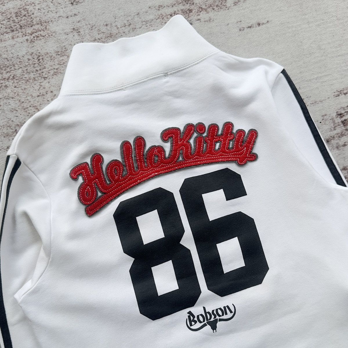 Japanese Brand VINTAGE HELLO KITTY X BOBSON WHITE ZIPPER SWEATSHIRT Size US XS / EU 42 / 0 - 6 Thumbnail
