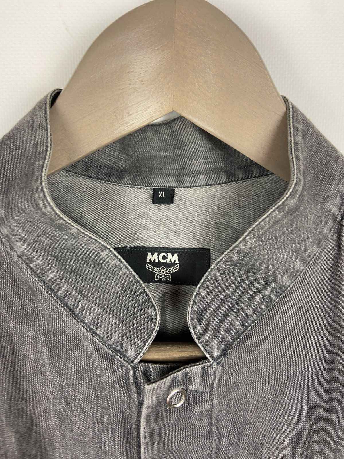 Designer × MCM Vintage MCM Faded Gray Mens Luxury Button Shirt Logo Size US XL / EU 56 / 4 - 3 Thumbnail