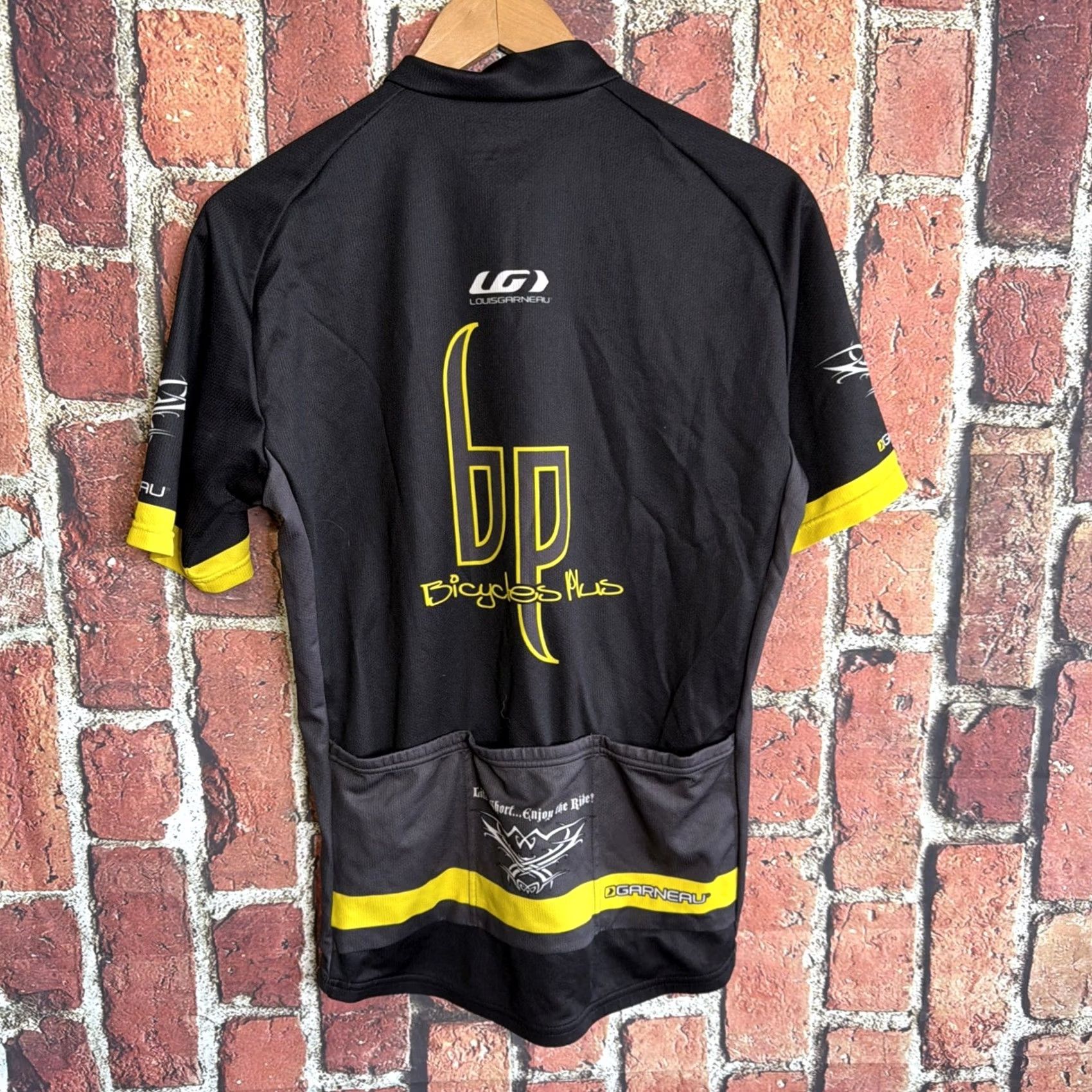 Vintage Louis Garneau Mens Shirt 3XL Black Half Zip Biking Cycling Jersey Short Sleeve, Logo, Zipper, Bike Theme, Regular Fit Size US XXL / EU 58 / 5 - 3 Thumbnail